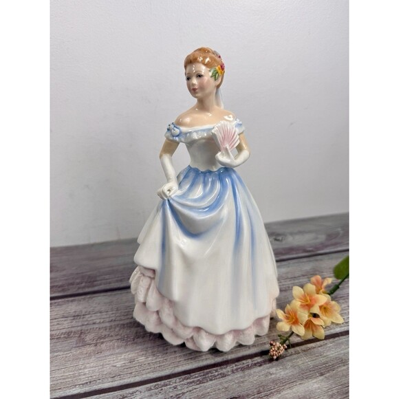 Royal Doulton Claire HN 3646 Figurine 8.25" Tall RETIRED 1994 EXCELLENT - Picture 1 of 15